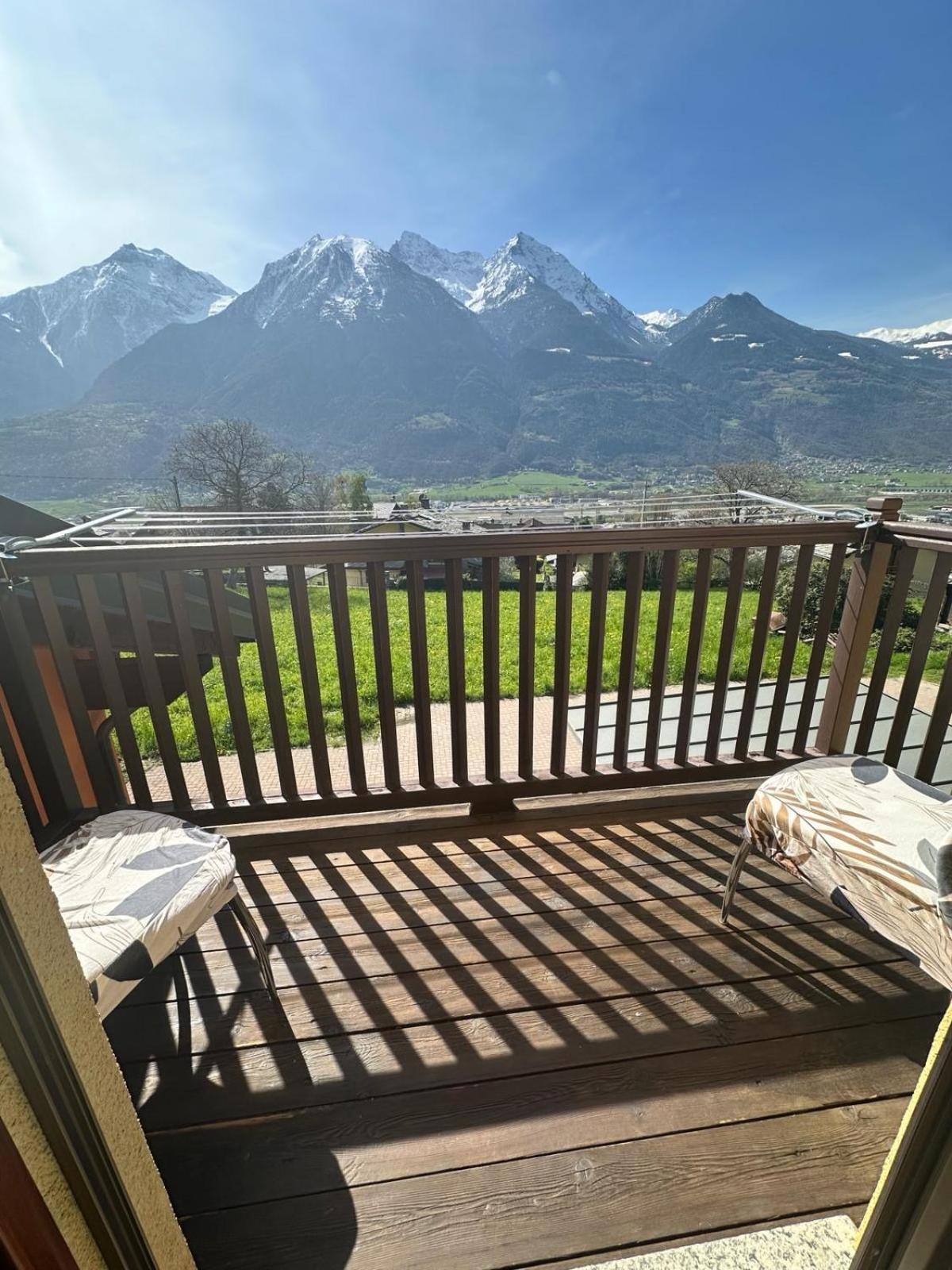 Grazioso Appartamento 1 Aosta Exterior foto